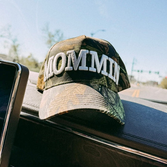 Mommin’ Trucker Hat